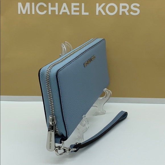 MICHAEL KORS JET SET TRAVEL LG TRVL CONTINENTAL - Picture 2 of 16